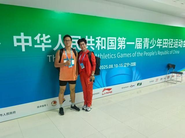宁波少年全, 他在日常训